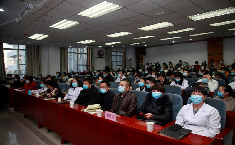 7a6622fd606147c5b947026d4c09e94a.jpg 澳门大学讲座2.jpg