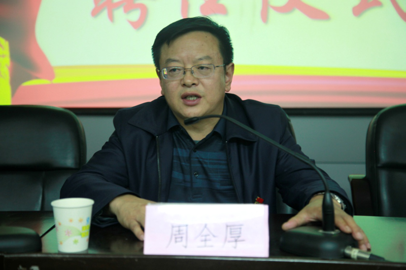 16d9f9f1ac4046a2ae4527002ae6d201.png 员工1.png